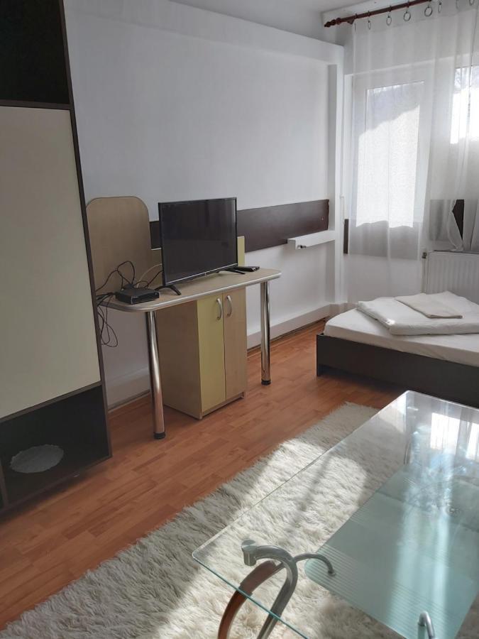 Hotel Turist ريشيتسا المظهر الخارجي الصورة